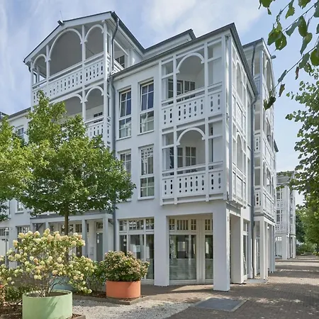 Mit Balkon Und Fitnessbereich In Apartment Sellin (Rugen)
