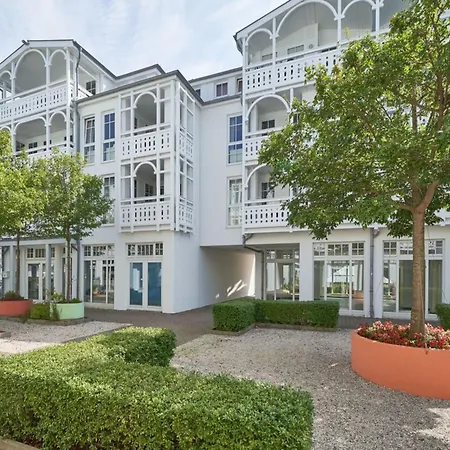 Mit Balkon Und Fitnessbereich In Apartment *